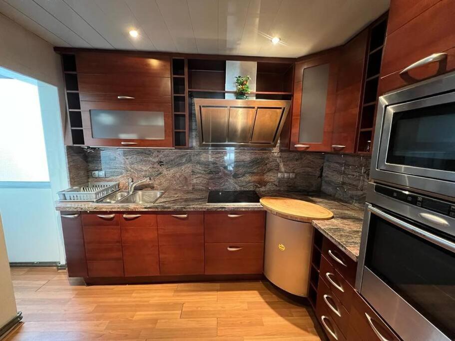 Cozy Apartment For 7 People - Port Aventura Vila Seca Exterior photo